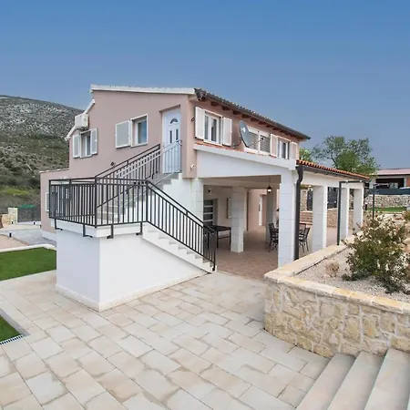 Villa Natura Piedra *