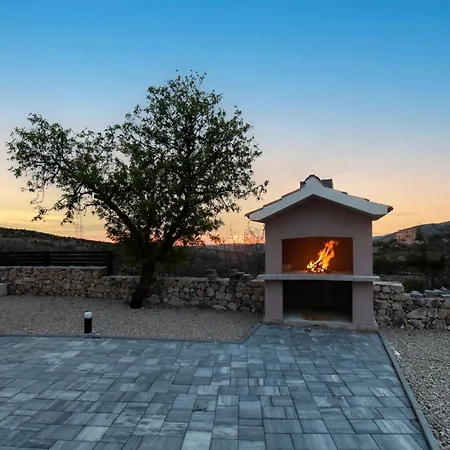 Natura Piedra Villa *