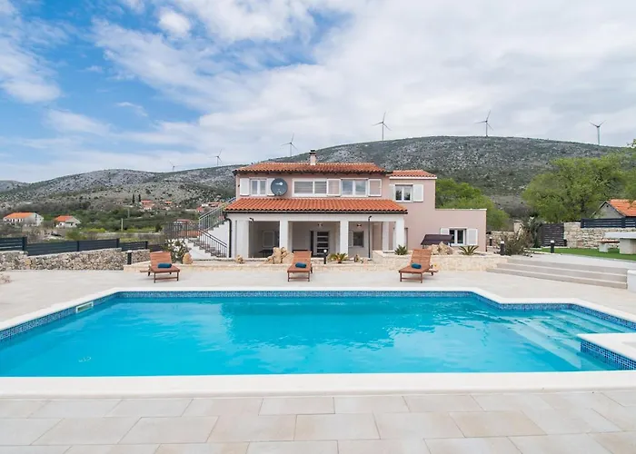 Natura Piedra * Slivno (Sibenik-Knin)